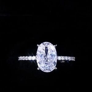 Oval cz engagement ring made of 925 silver Plated and cubic zirconia.